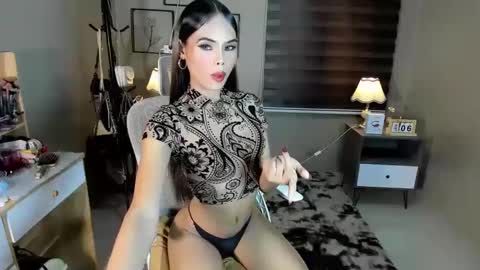 hello your lovely ALIYAH online show from 11, 1, 2025