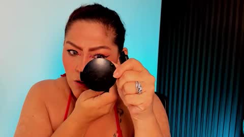 Snapshot of aliyahsstone chatting on 1, 11, 2025 Aliyahs stone online show from 1, 11, 2025