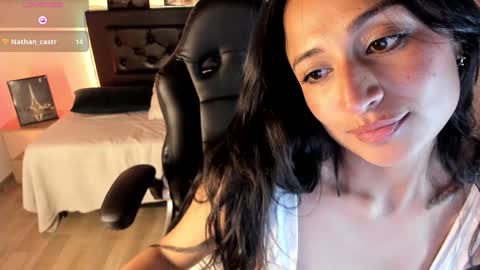 Snapshot of alizee__ chatting on 15, 12, 2024 Alizee online show from 15, 12, 2024