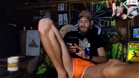 Snapshot of allan_arod chatting on 8, 11, 2025 Allan arod online show from 8, 11, 2025