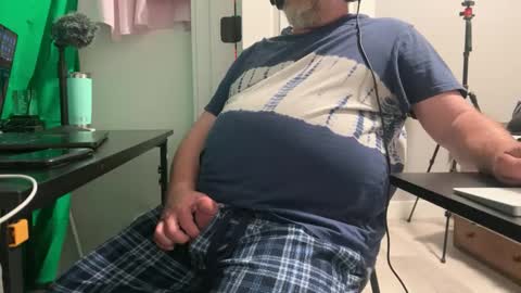 Allergictolove online show from 14, 9, 2025