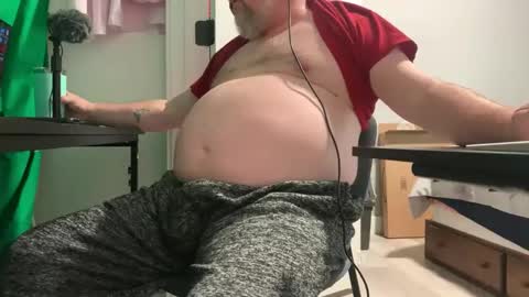 Allergictolove online show from 9, 10, 2025