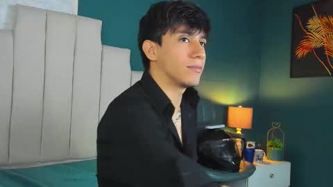 Snapshot of allexcano chatting on 18, 11, 2025 Allex online show from 18, 11, 2025