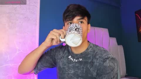 Snapshot of allexcano chatting on 16, 12, 2025 Allex online show from 16, 12, 2025