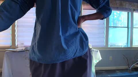 wishlist on bio online show from 28, 11, 2025