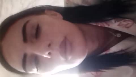 Snapshot of allia_emmie chatting on 3, 10, 2025 Emmie online show from 3, 10, 2025
