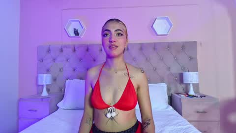 Snapshot of allicerosero chatting on 17, 12, 2024 Allice online show from 17, 12, 2024