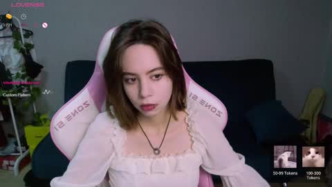 Snapshot of allie_hazie chatting on 19, 1, 2025 alice online show from 19, 1, 2025