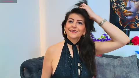Snapshot of allie_pearl chatting on 12, 9, 2025 Aliie  online show from 12, 9, 2025