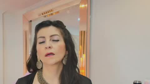 Snapshot of allie_pearl chatting on 1, 10, 2025 Aliie  online show from 1, 10, 2025