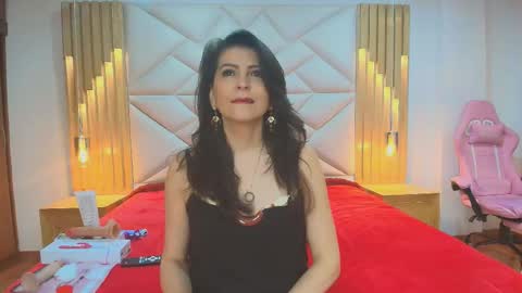 Snapshot of allie_pearl chatting on 17, 10, 2025 Aliie  online show from 17, 10, 2025
