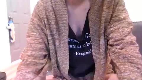 Snapshot of alliebearx chatting on 11, 1, 2025 alliebearx online show from 11, 1, 2025