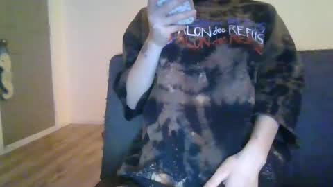 Snapshot of alliebearx chatting on 13, 1, 2025 alliebearx online show from 13, 1, 2025