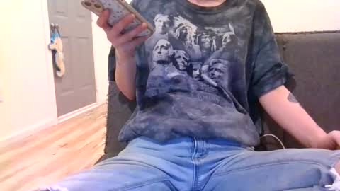 Snapshot of alliebearx chatting on 17, 1, 2025 alliebearx online show from 17, 1, 2025
