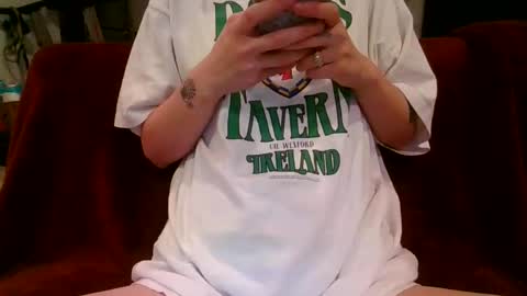 Snapshot of alliebearx chatting on 3, 3, 2025 alliebearx online show from 3, 3, 2025