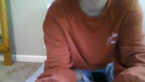 alliebearx online show from 2, 10, 2025