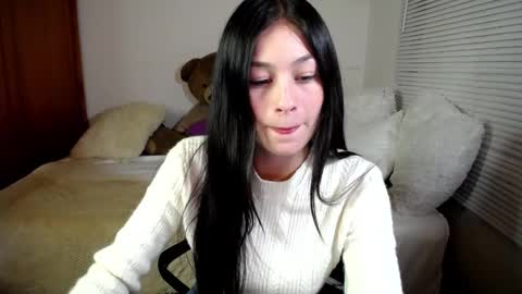 Snapshot of allierose_ chatting on 28, 12, 2024 Allie  online show from 28, 12, 2024