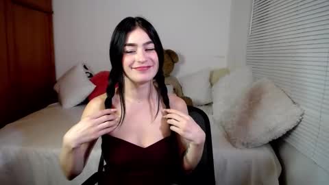 Snapshot of allierose_ chatting on 8, 1, 2025 Allie  online show from 8, 1, 2025