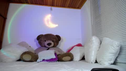 Snapshot of allierose_ chatting on 29, 1, 2025 Allie  online show from 29, 1, 2025