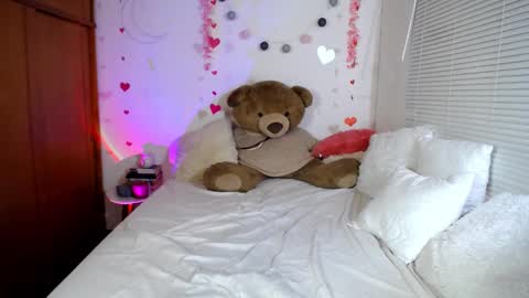 Snapshot of allierose_ chatting on 26, 2, 2025 Allie  online show from 26, 2, 2025