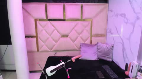 allison_69ts online show from 14, 3, 2026