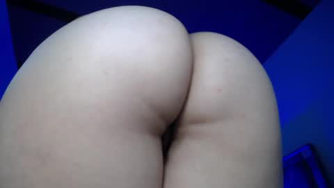 allison_pervert07 online show from 12, 4, 2026