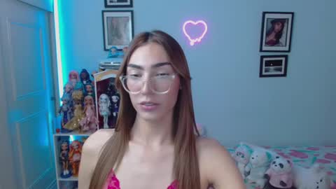 Snapshot of allisonblossom chatting on 29, 1, 2025 online show from 29, 1, 2025