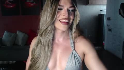 Allison Victoria online show from 30, 4, 2026