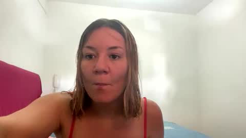 allisonlove2 online show from 22, 4, 2026