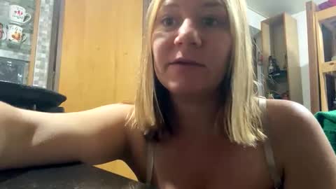 allisonlove2 online show from 21, 5, 2026
