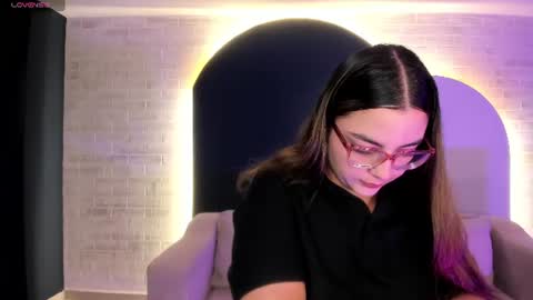Allison Rogers online show from 24, 6, 2026