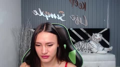 Snapshot of allisson_a chatting on 29, 12, 2024 Allisson online show from 29, 12, 2024