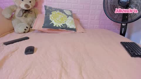 Snapshot of allondra_11 chatting on 19, 2, 2026 allondra online show from 19, 2, 2026