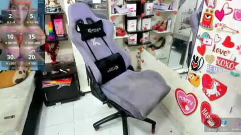 Snapshot of allsson_miller chatting on 7, 3, 2026 allsson_miller online show from 7, 3, 2026