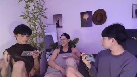 kim and josh online show from 18, 4, 2026