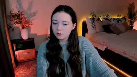 alluringeyess online show from 14, 9, 2025