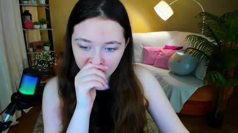 Snapshot of alluringeyess chatting on 19, 1, 2026 alluringeyess online show from 19, 1, 2026