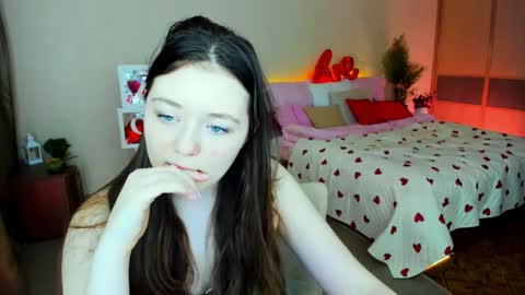 Snapshot of alluringeyess chatting on 14, 2, 2026 alluringeyess online show from 14, 2, 2026