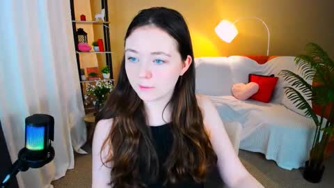 Snapshot of alluringeyess chatting on 27, 2, 2026 alluringeyess online show from 27, 2, 2026