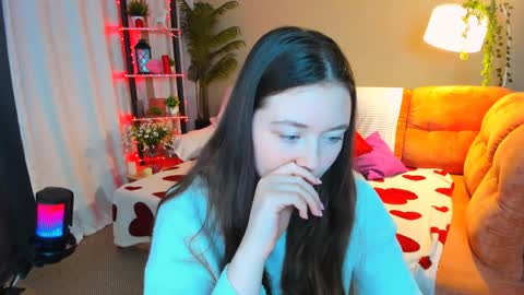 Snapshot of alluringeyess chatting on 7, 4, 2026 alluringeyess online show from 7, 4, 2026