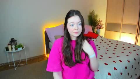 alluringeyess online show from 15, 5, 2026