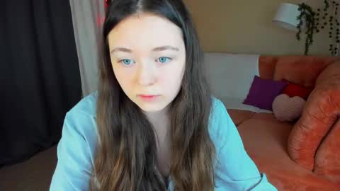 alluringeyess online show from 20, 5, 2026