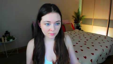 alluringeyess online show from 26, 5, 2026