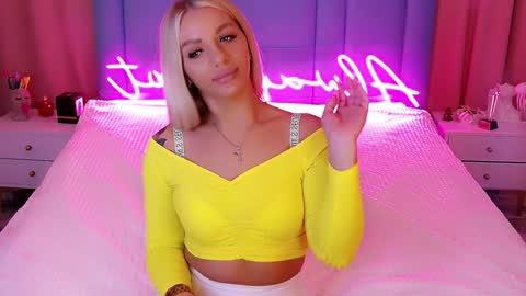 AlwaysHot online show from 13, 12, 2024