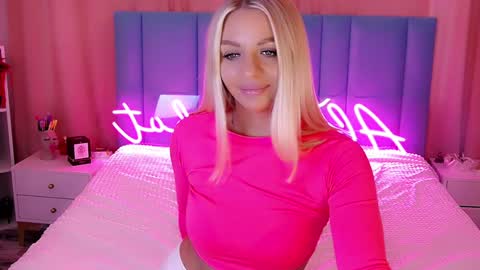 AlwaysHot online show from 22, 12, 2024