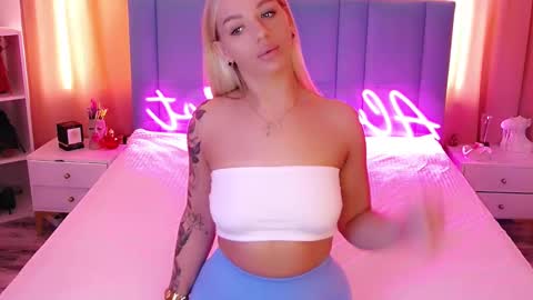 AlwaysHot online show from 11, 3, 2025