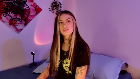 ally_clark online show from 23, 1, 2025