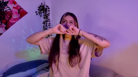 ally_clark online show from 30, 1, 2025