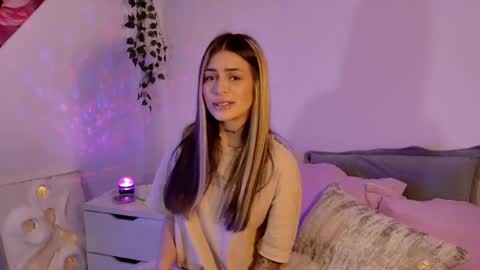 ally_clark online show from 10, 3, 2025