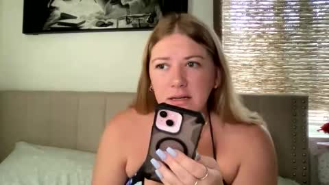 allyanalangel online show from 28, 2, 2026